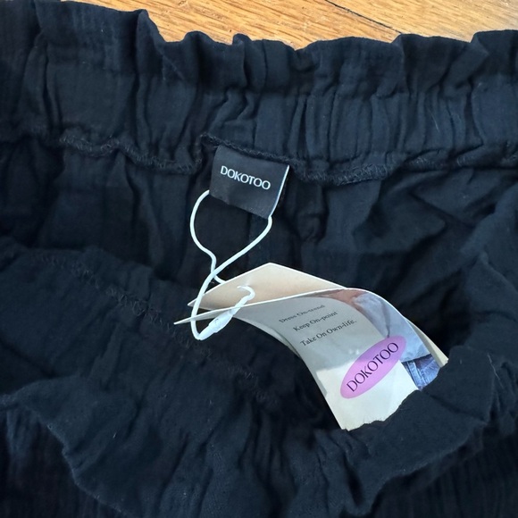 High Waist Black Ruffle Shorts - Picture 6 of 7